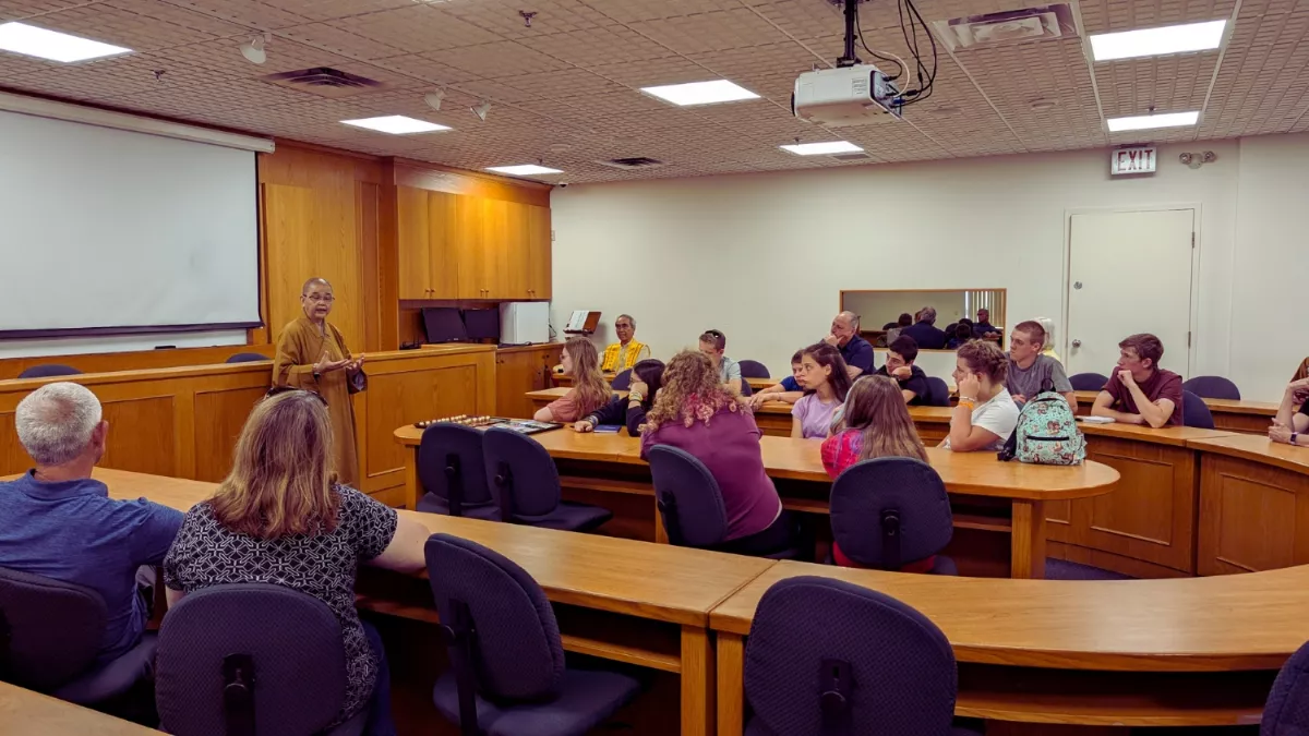 Pennsylvania Christian Group Explores Humanistic Buddhism at Fo Guang Shan Temple of Toronto